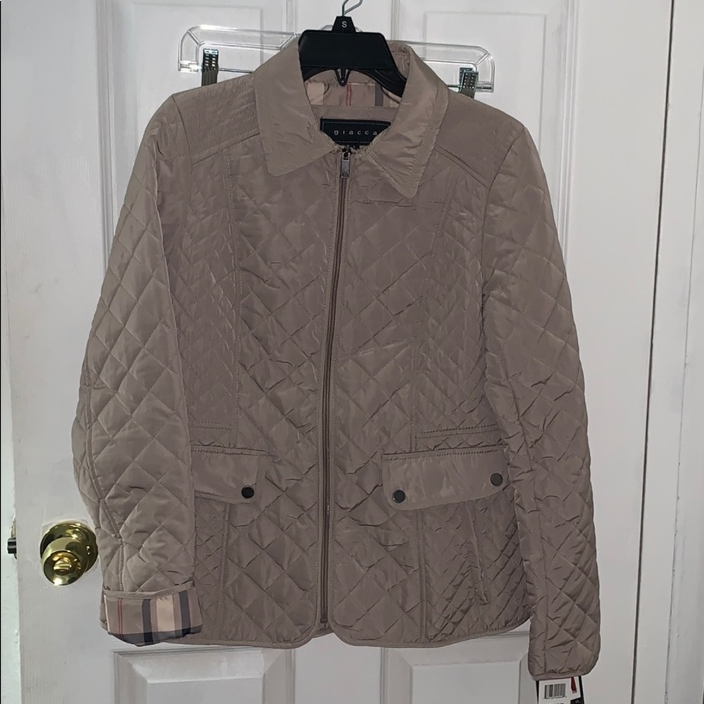 Light puffer Jacket